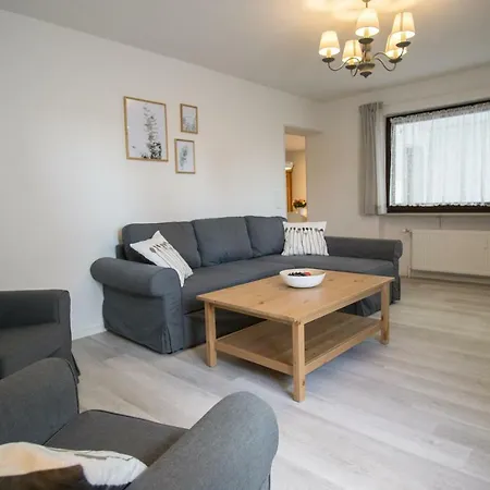 Charlotte * Weisenheim am Sand